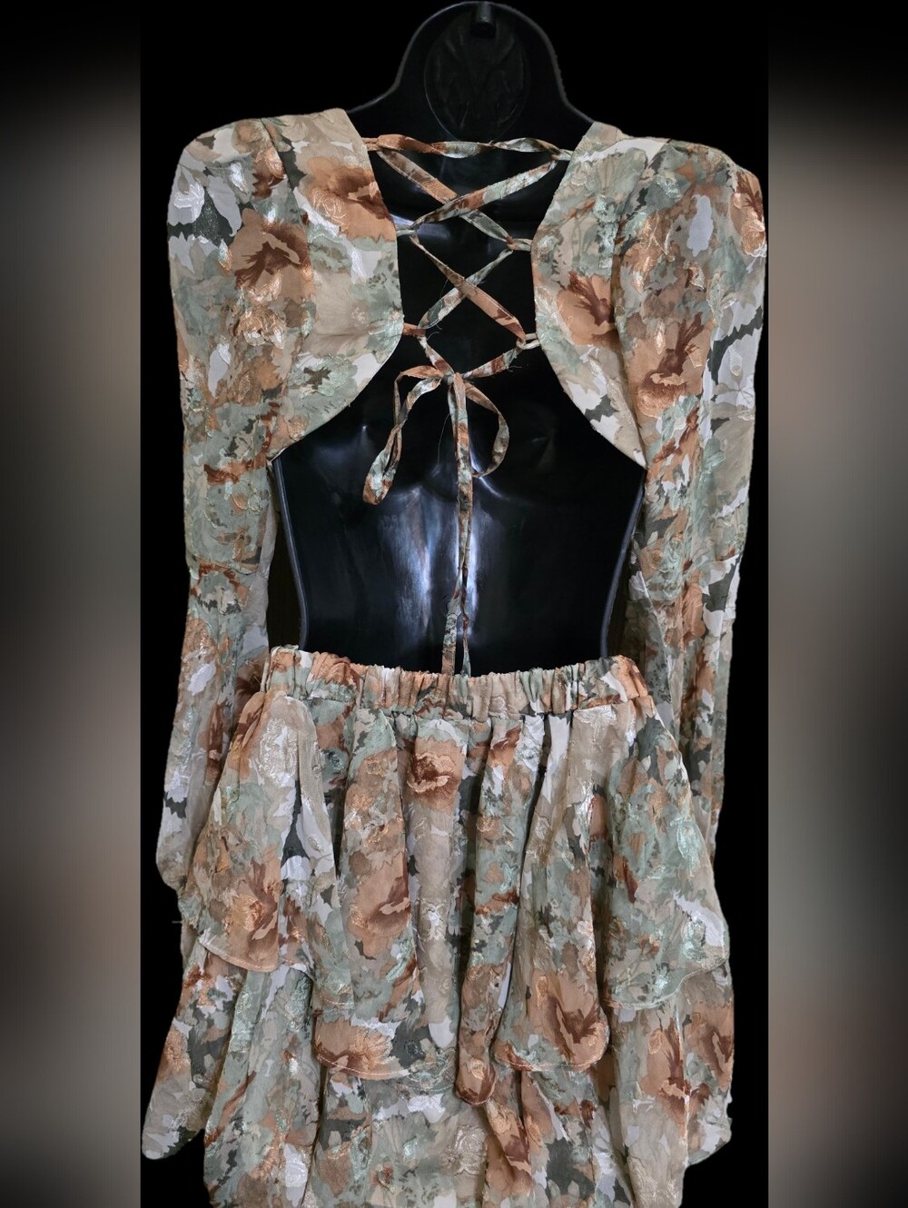 Luxxel Floral Metallic Cutout Ruffle Mini Dress S.  Sexy Summer Dress - Picture 5 of 12